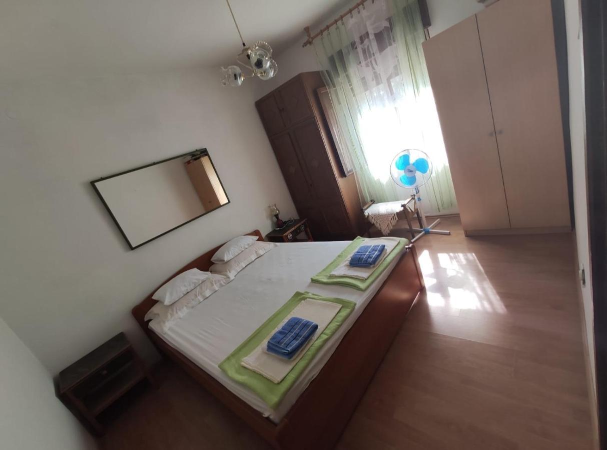 Family Apartment Near Beach Biograd Na Moru Εξωτερικό φωτογραφία