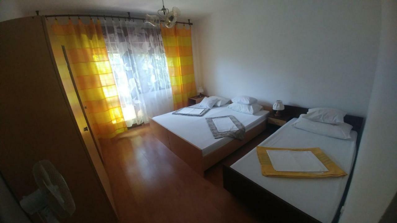 Family Apartment Near Beach Biograd Na Moru Εξωτερικό φωτογραφία